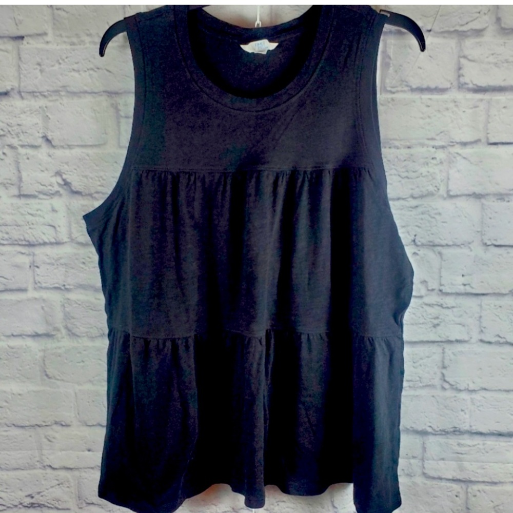 Time and Tru Tiered Pullover 2 Tank Tops, both size XXL (20) black